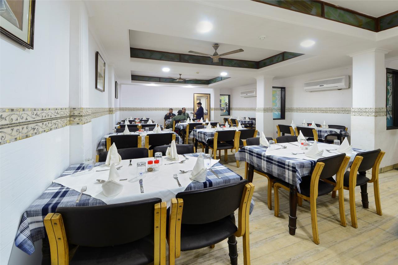Hotel Ashish Palace Agra  Exterior photo