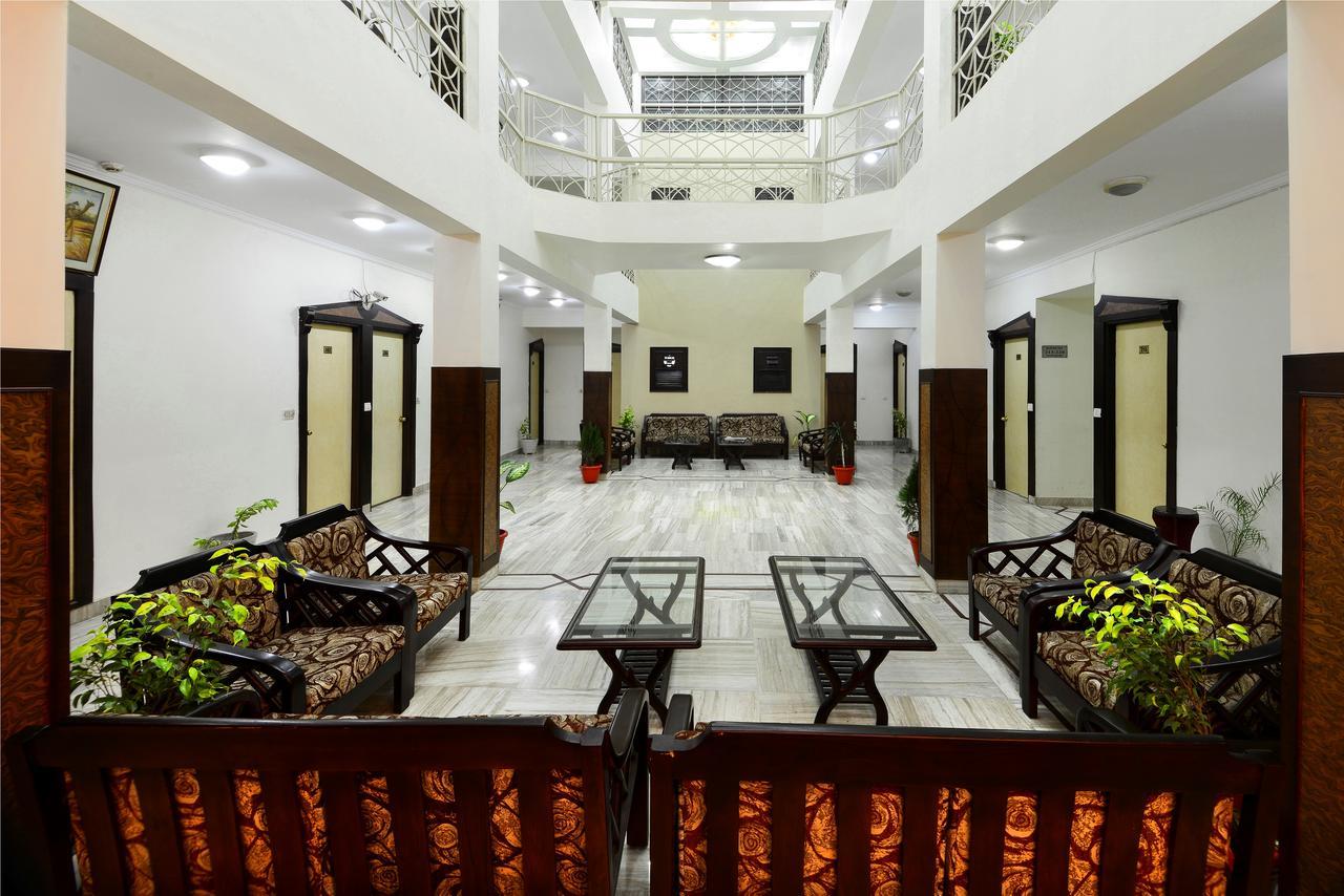 Hotel Ashish Palace Agra  Exterior photo